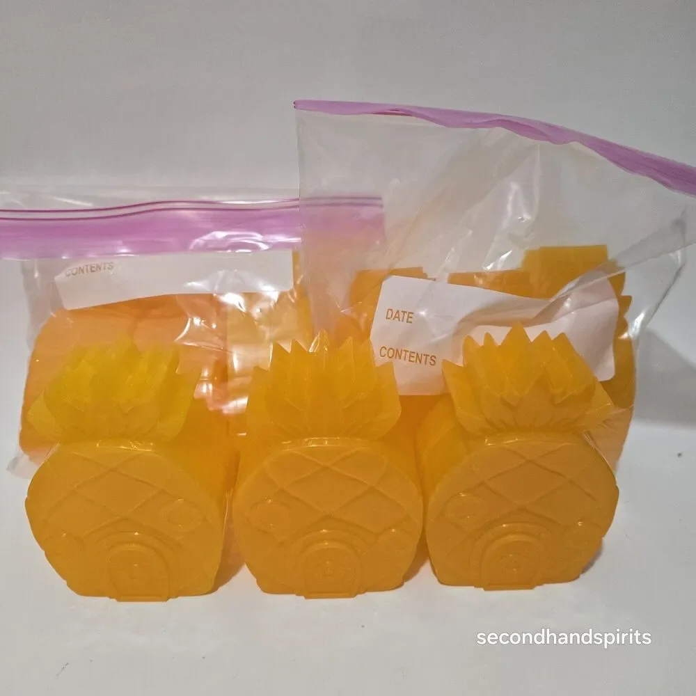 SpongeBob SquarePants Pineapple House Plastic Orange Containers Lot of 9 Empty